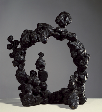 03-Scultura_%20spaziale_fontana.png