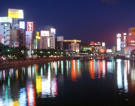 Hakata Nakasu View, Photo: Courtesy of Fukuoka Convention Visitors Bureau