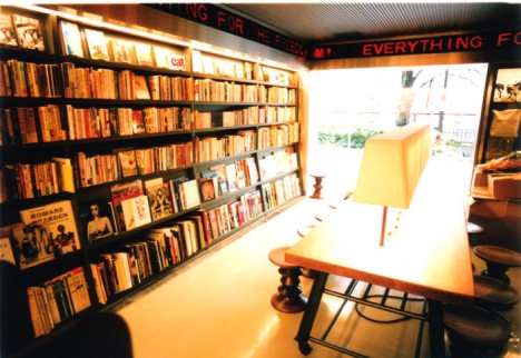 © COW BOOKS © COW BOOKS