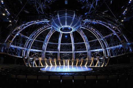 © 2010 Cirque du Soleil Inc. © 2010 Cirque du Soleil Inc.
