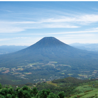 Niseko Annupuri Gondola View from Niseko Annupuri Summit © Chuo Bus Kanko Shoji Co,Ltd.