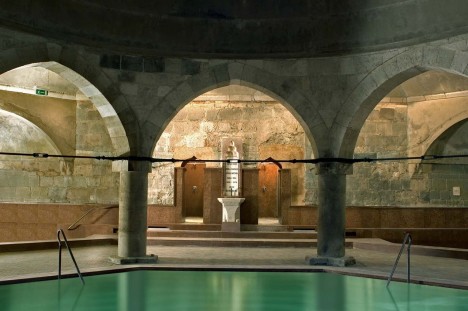 Rudas © Budapest Spas Inc.