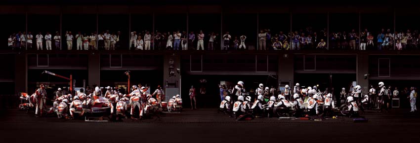 ANDREAS GURSKY EXHIBITION