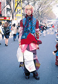 FRUITS: TOKYO STREET STYLE