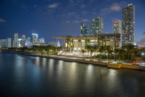 PAMM Bay Dusk photo By Robin Hill (C)