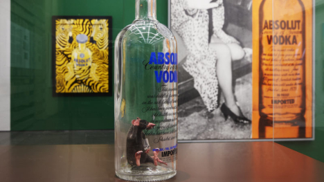 absolut-cattelan