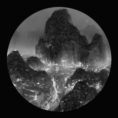 YANG YONGLIANG “MOONLIT METROPOLIS”