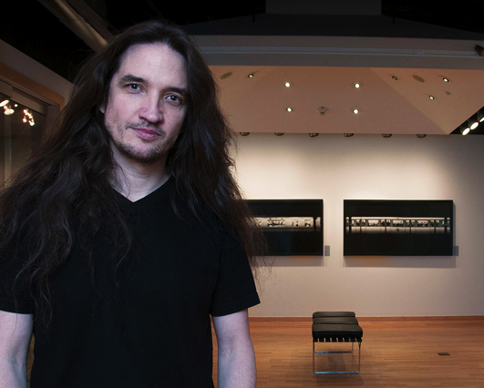 ADAM%20MAGYAR_portrait01.png