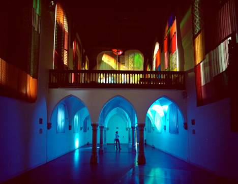 Expecting - Pipilotti Rist. Video-installation, 2001 © Utrecht Centraal Museum