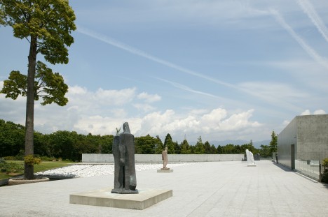 Vangi Sculpture Garden Museum © Clematis no Oka