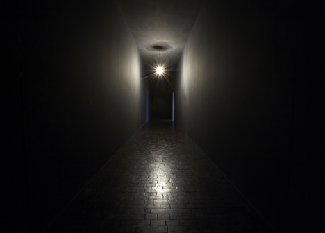 CHRISTIAN BOLTANSKI : ARCHIVES FROM THE HEART