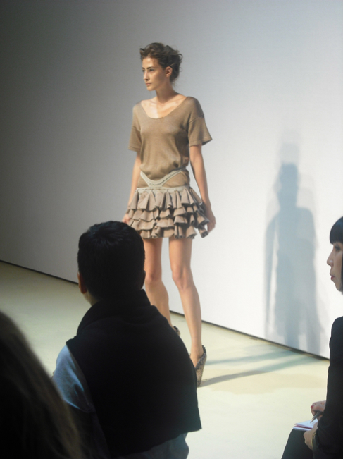 LONDON FASHION WEEK  2010 S/S
