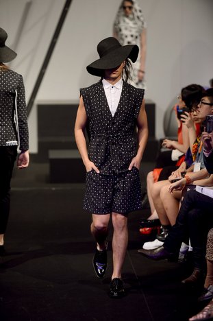 MODEMENT%202014SS_runway%202.jpg