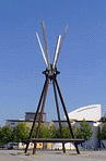 MARK DI SUVERO RETROSPECTIVE