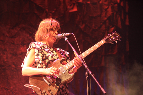 13 Sleater-Kinney