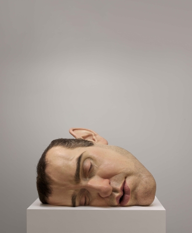 Ron Mueck, Mask II, 2002. Photo: Patrick Gries. Courtesy the artist, Anthony d'Offay, London and Hauser & Wirth