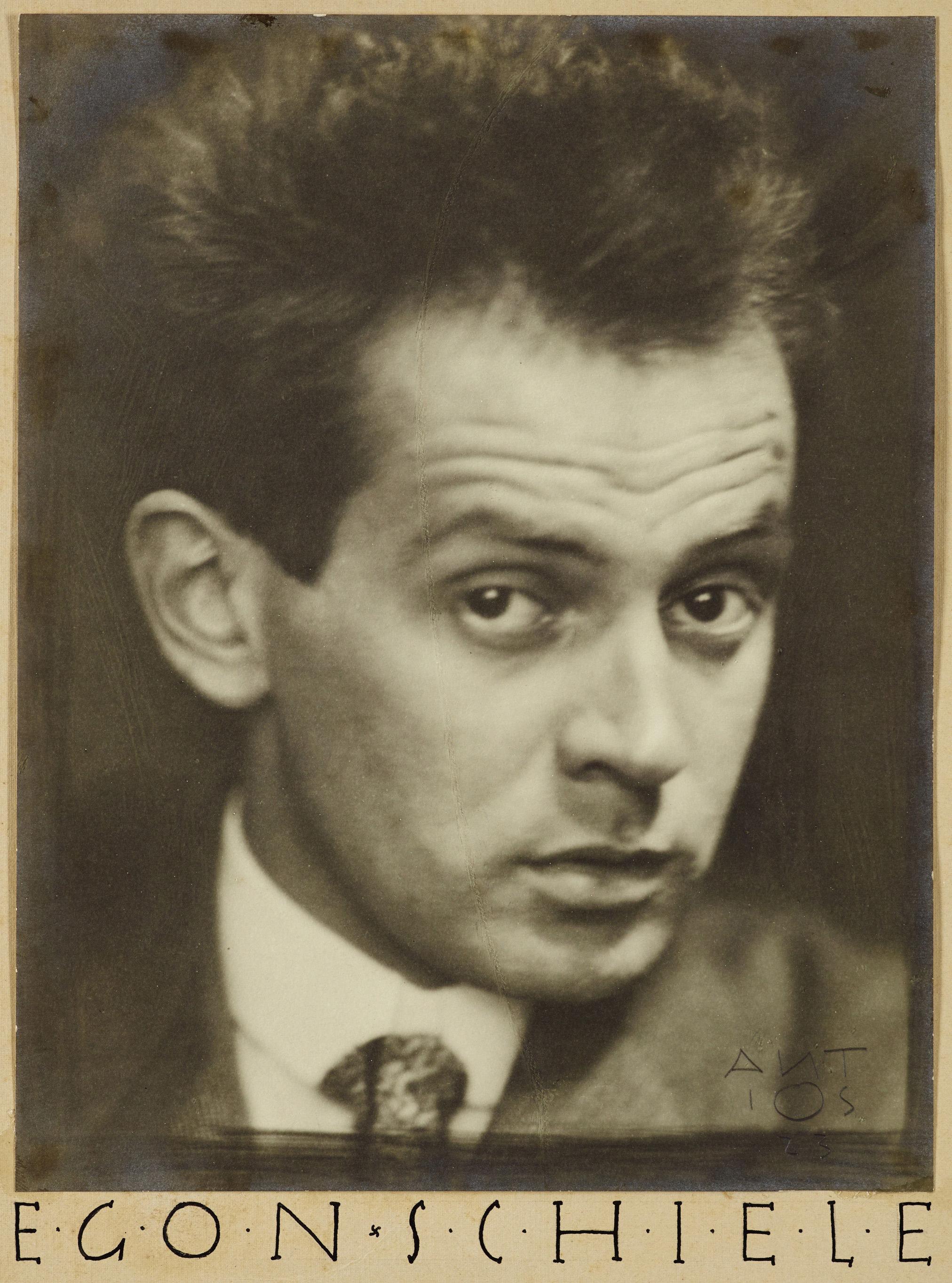 EGON SCHIELE FROM THE COLLECTION OF THE LEOPOLD MUSEUM – YOUNG GENIUS IN VIENNA 1900